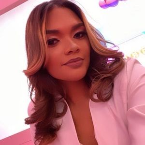 Meet your Posher, Leandra